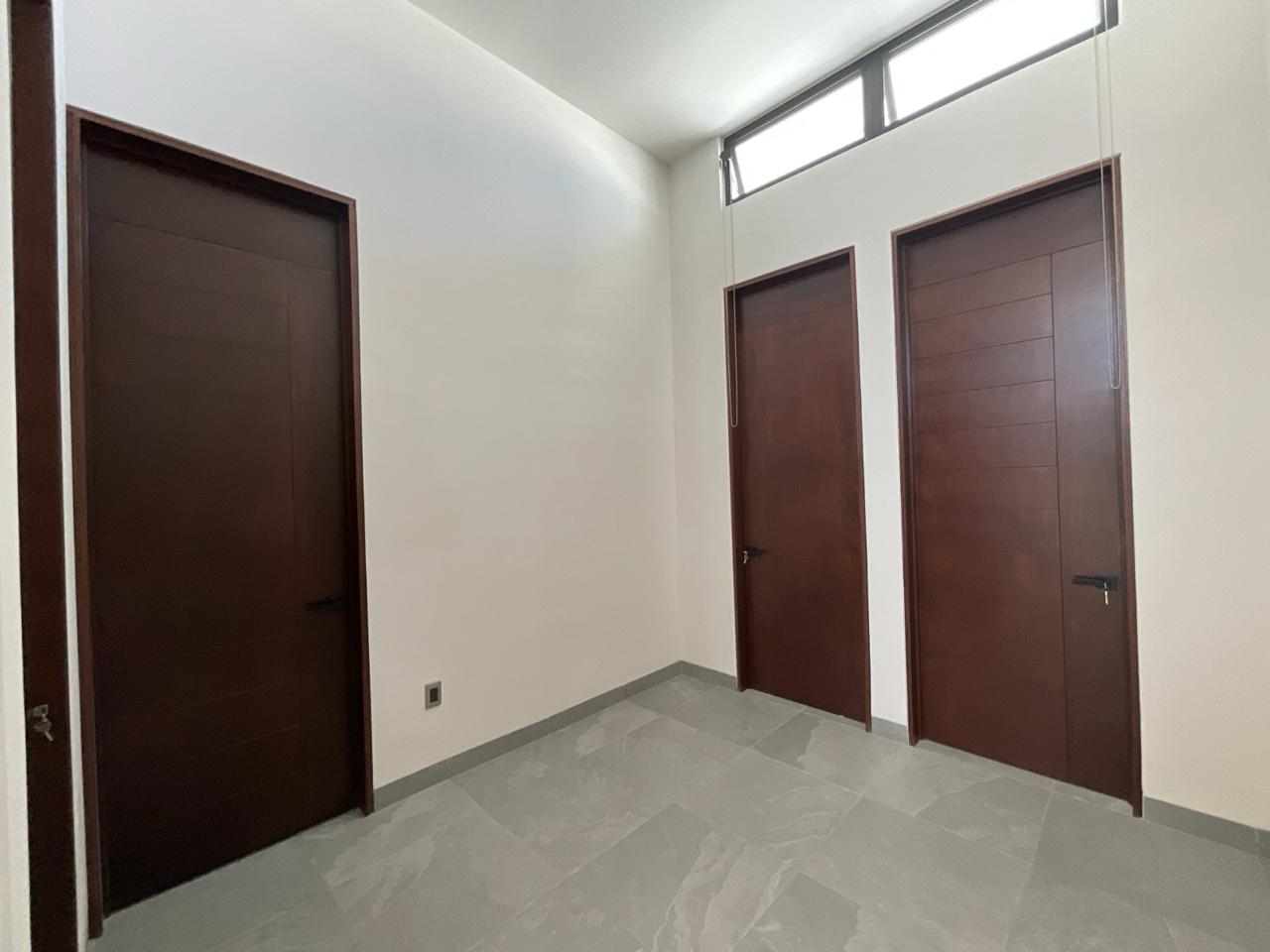 EN VENTA CASA DE 1 PLANTA MODERMA EN MAYORAZGO RESIDENCIAL